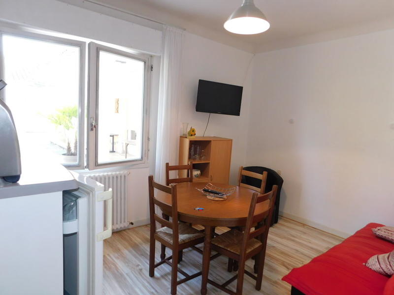 Villa - 263 m² - 11 pièces