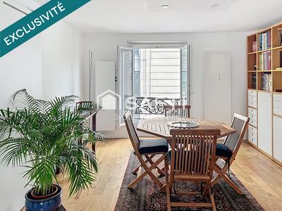 Appartement - 85 m² - 5 pièces