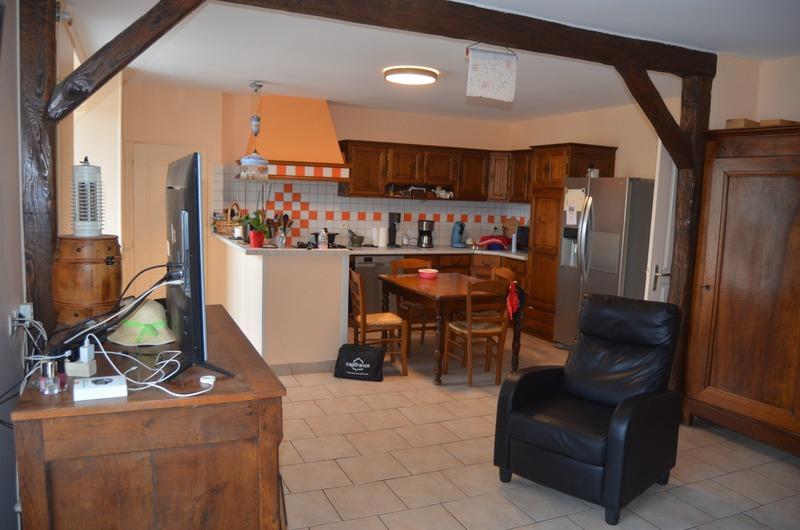 Maison - 295 m² - 10 pièces