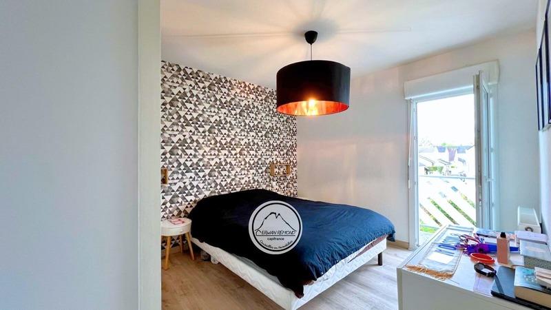 Maison - 102 m² - 4 pièces