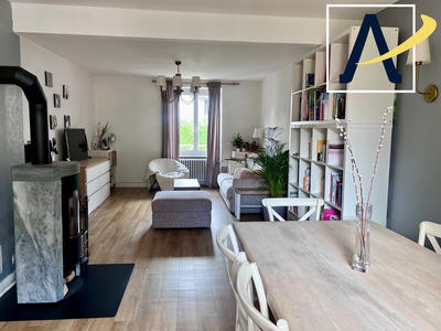 Appartement - 90 m² - 5 pièces