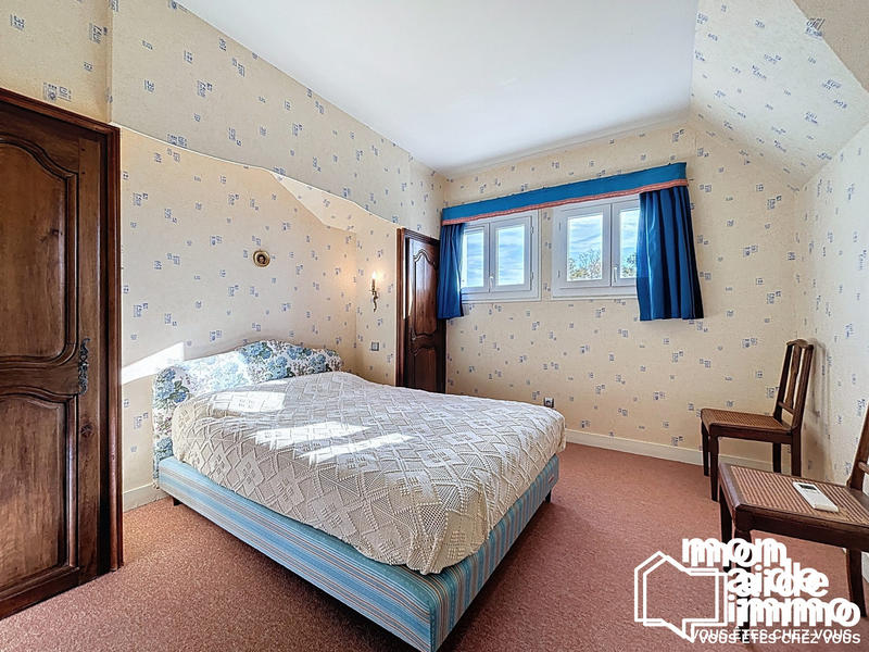 Maison - 160 m² - 6 pièces