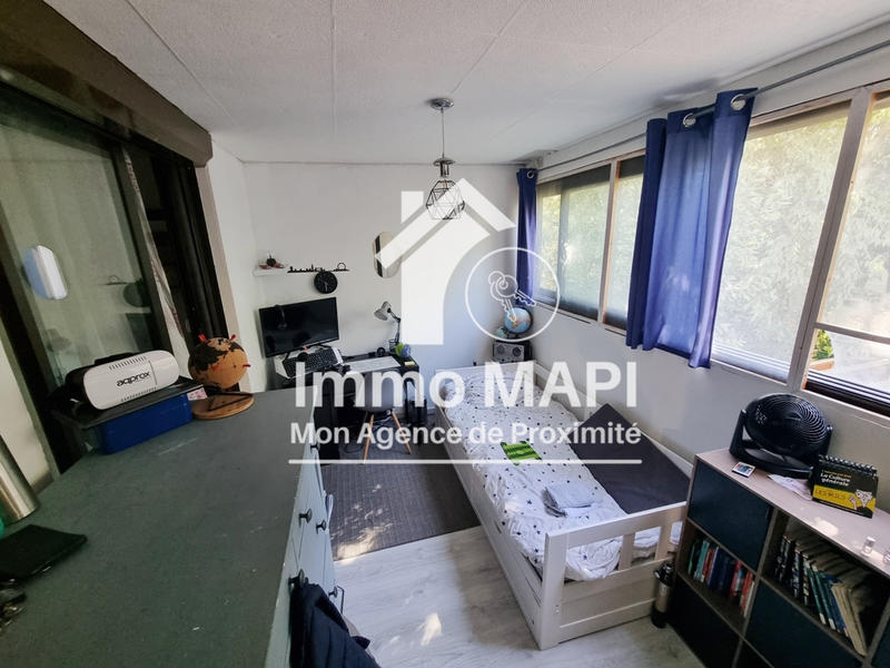 Appartement - 79 m² - 3 pièces