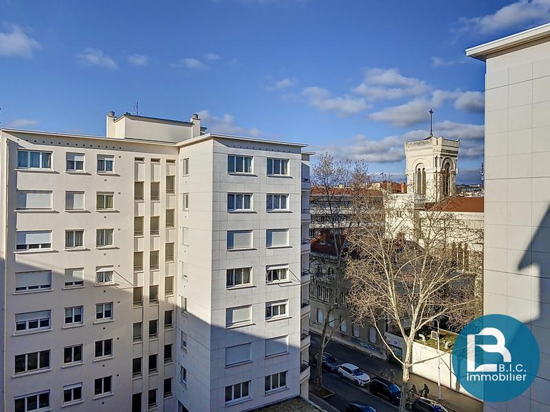 Appartement - 145 m² - 5 pièces