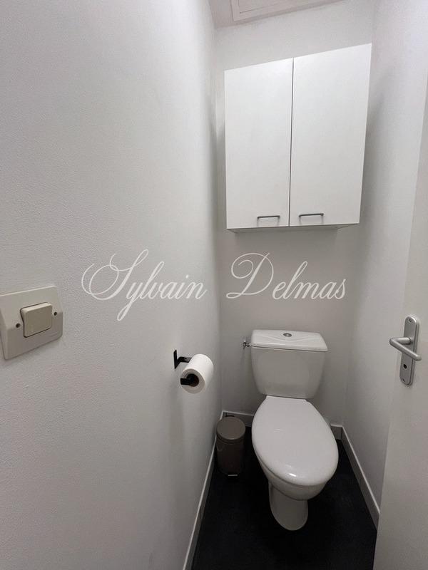 Appartement - 65 m² - 2 pièces