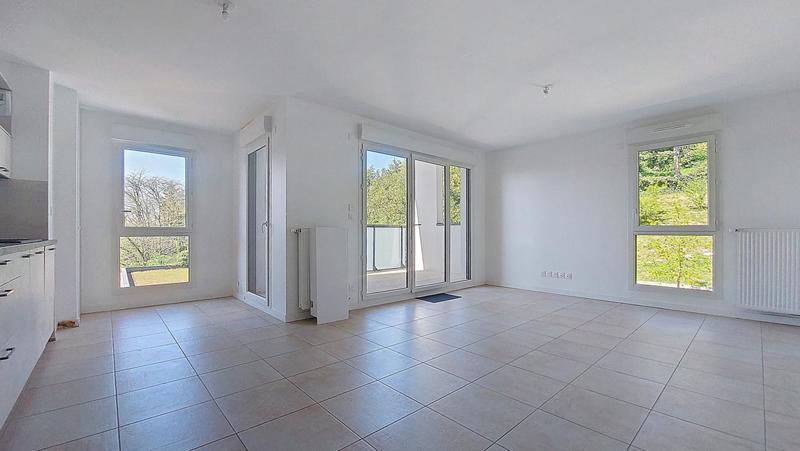 Appartement - 83 m² - 4 pièces