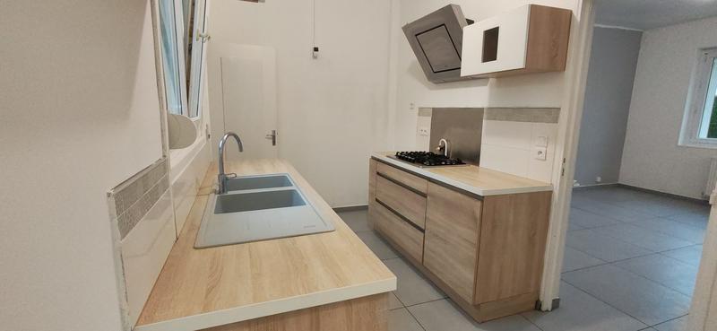 Maison - 100 m² - 6 pièces