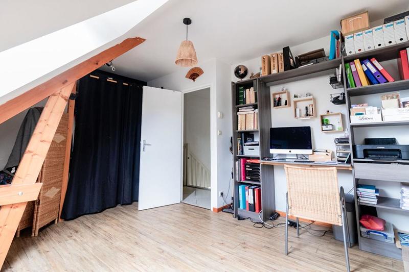 Maison - 123 m² - 8 pièces