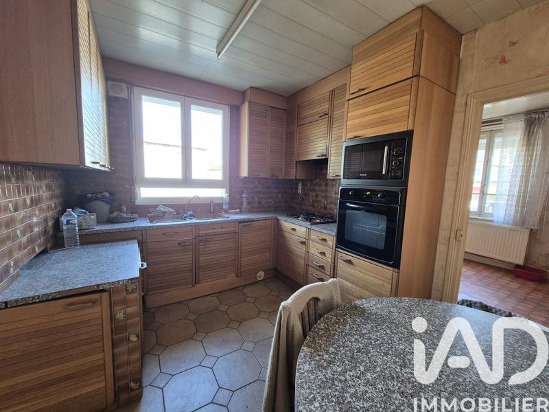 Maison - 83 m² - 4 pièces