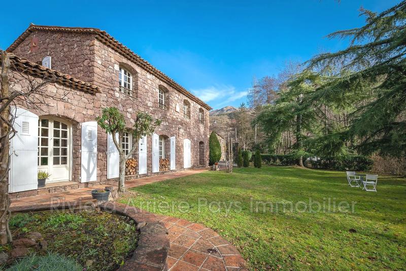 Maison - 162 m² - 4 pièces