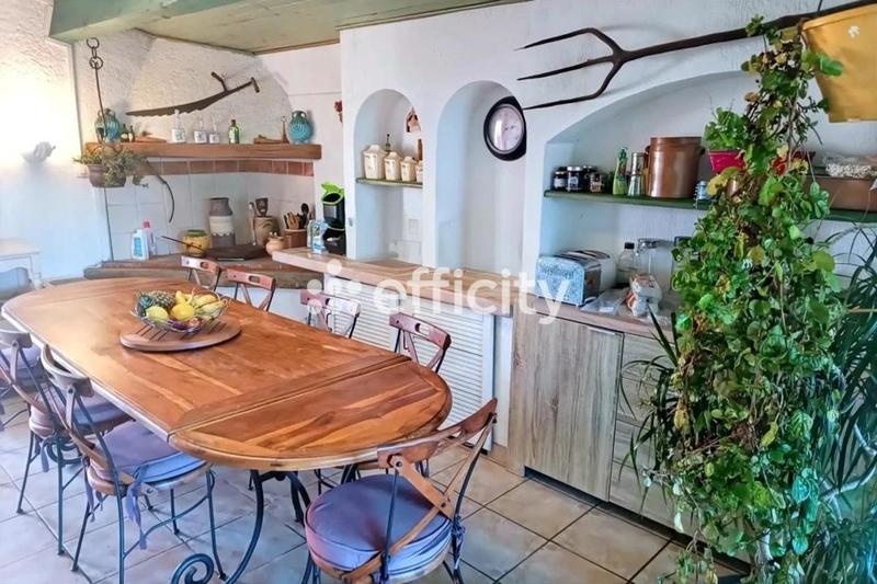 Villa - 152 m² - 7 pièces