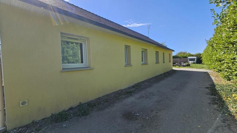 Propriété - 90 m² - 6 pièces