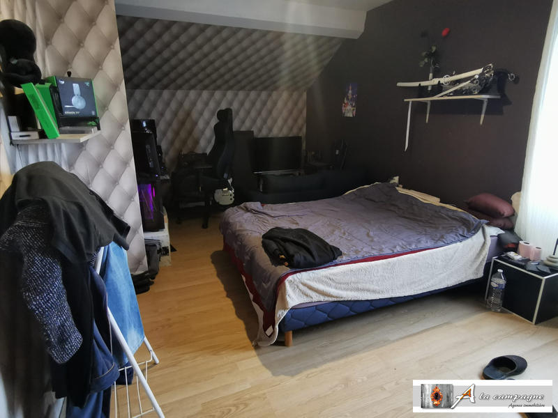 Maison - 118 m² - 7 pièces