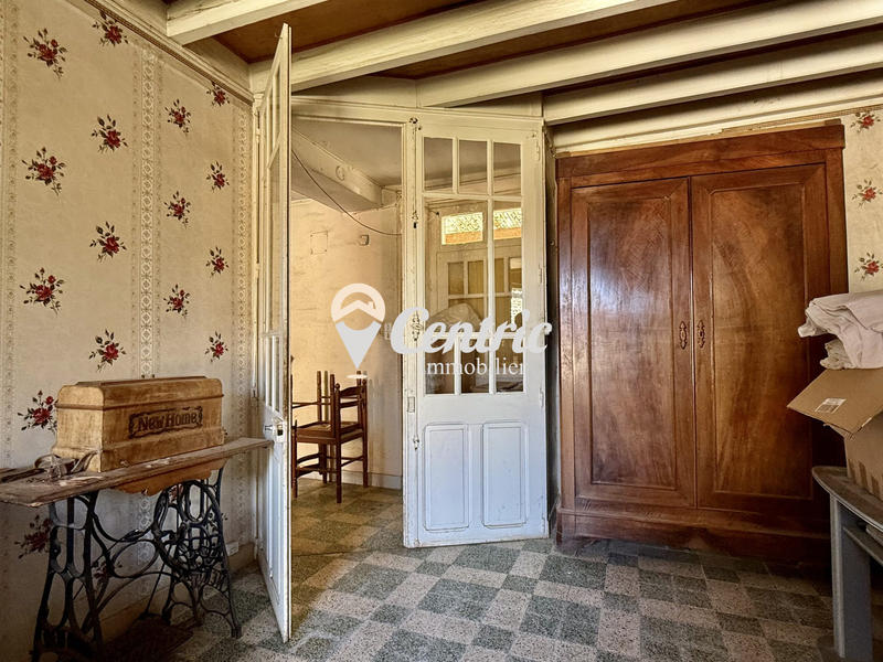 Maison - 192 m² - 9 pièces