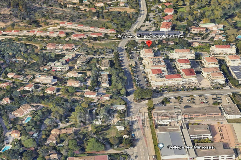 Parking / Garage - 13 m²