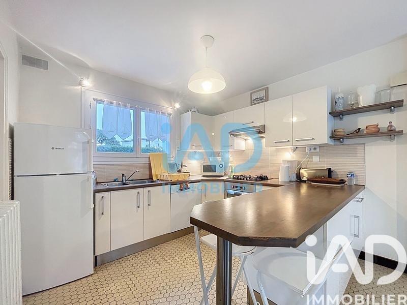 Maison - 200 m² - 9 pièces