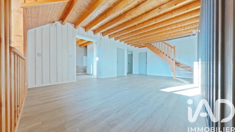 Appartement - 113 m² - 2 pièces