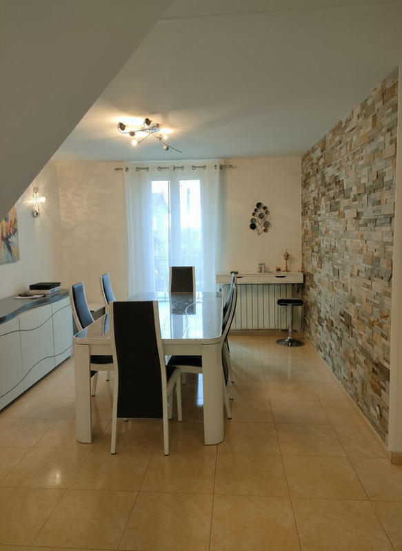 Maison - 130 m² - 6 pièces