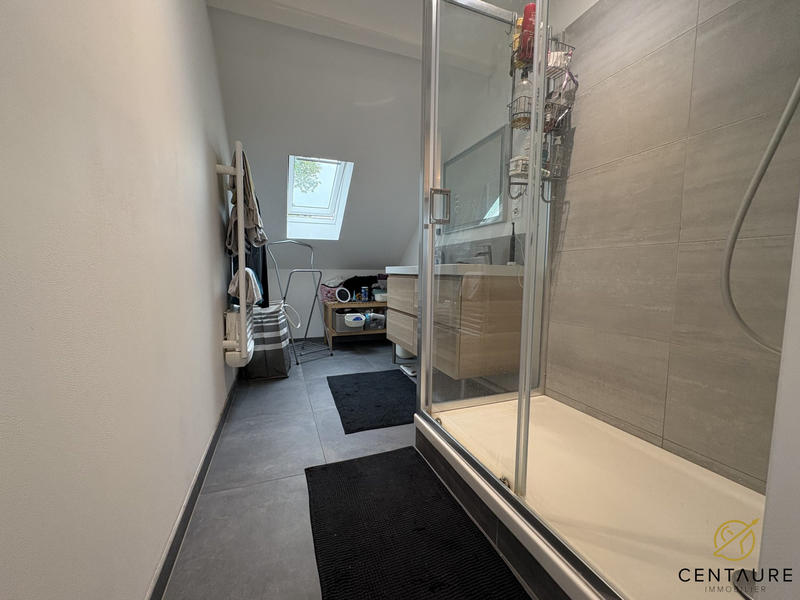 Maison - 143 m² - 6 pièces