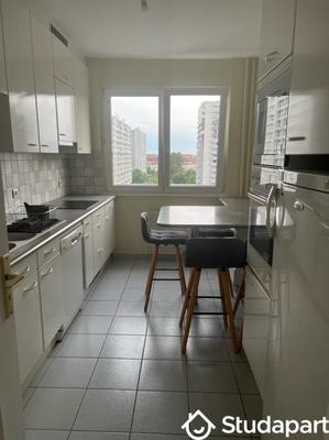 Chambre - 16 m² - 1 pièce