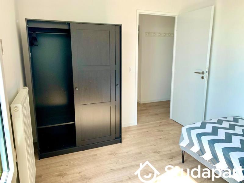 Chambre - 17 m² - 1 pièce