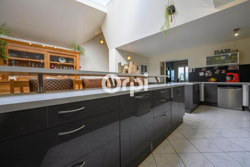 Maison - 124 m² - 4 pièces