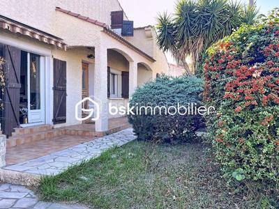 Villa - 151 m² - 6 pièces