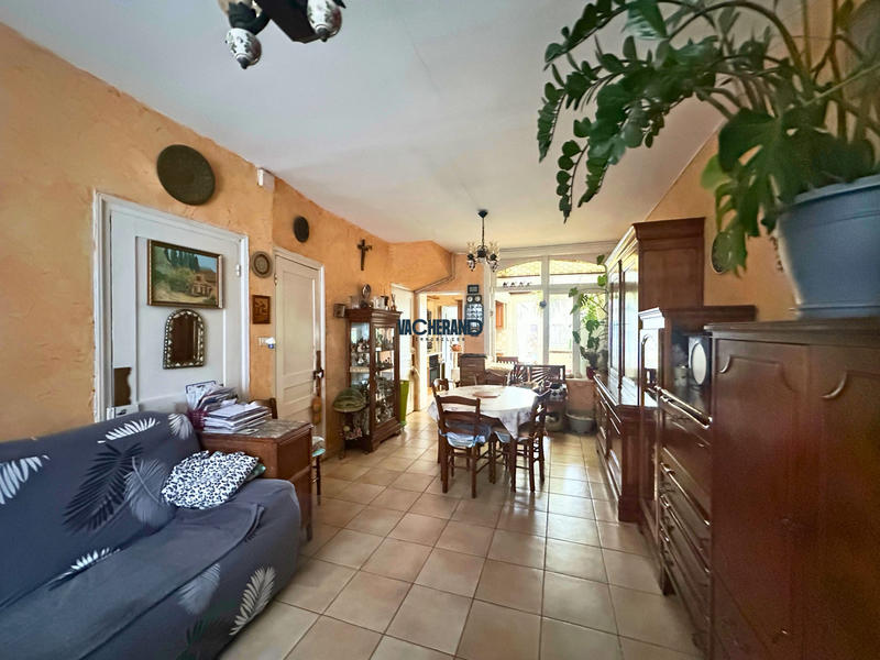 Maison - 109 m² - 5 pièces