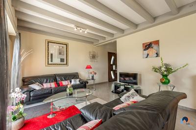 Maison traditionnelle - 135 m² - 5 pièces