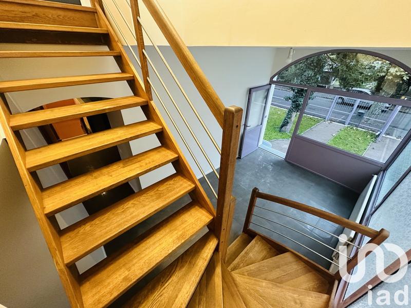 Maison - 175 m² - 10 pièces