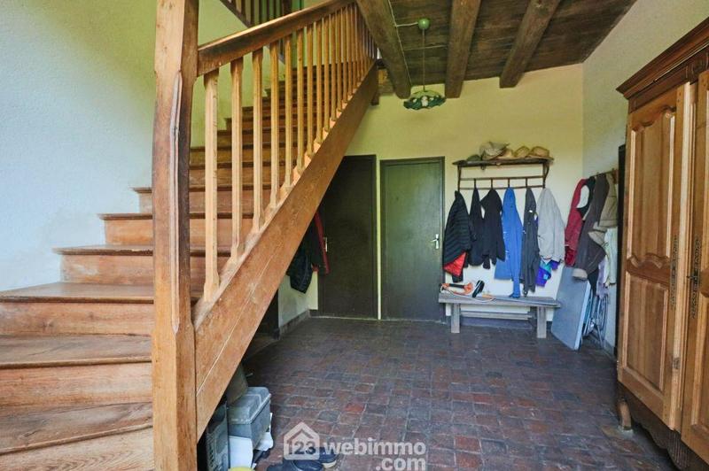 Maison - 295 m² - 11 pièces