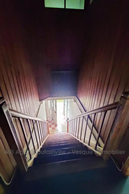 Maison - 215 m² - 7 pièces