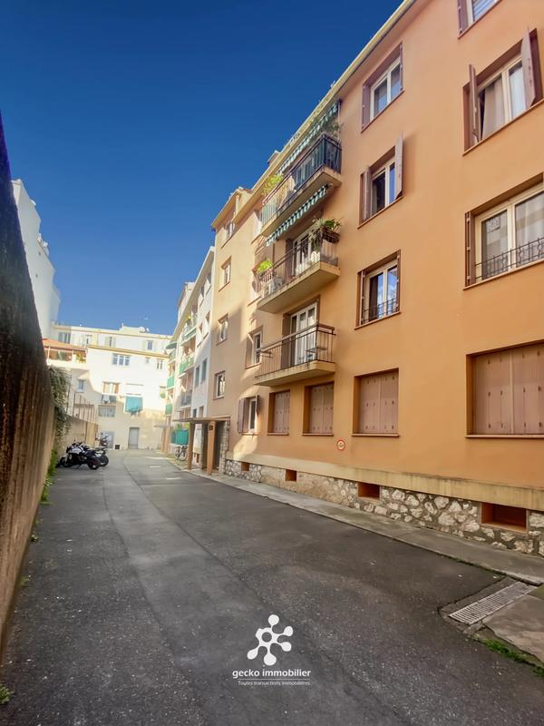 Appartement - 67 m² - 4 pièces