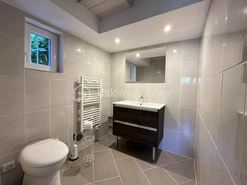 Pavillon - 100 m² - 4 pièces