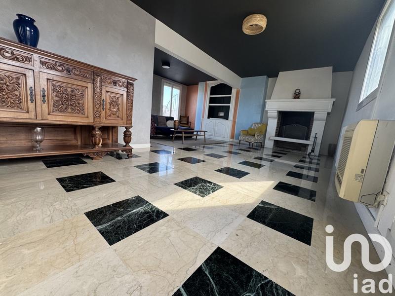 Appartement - 155 m² - 5 pièces