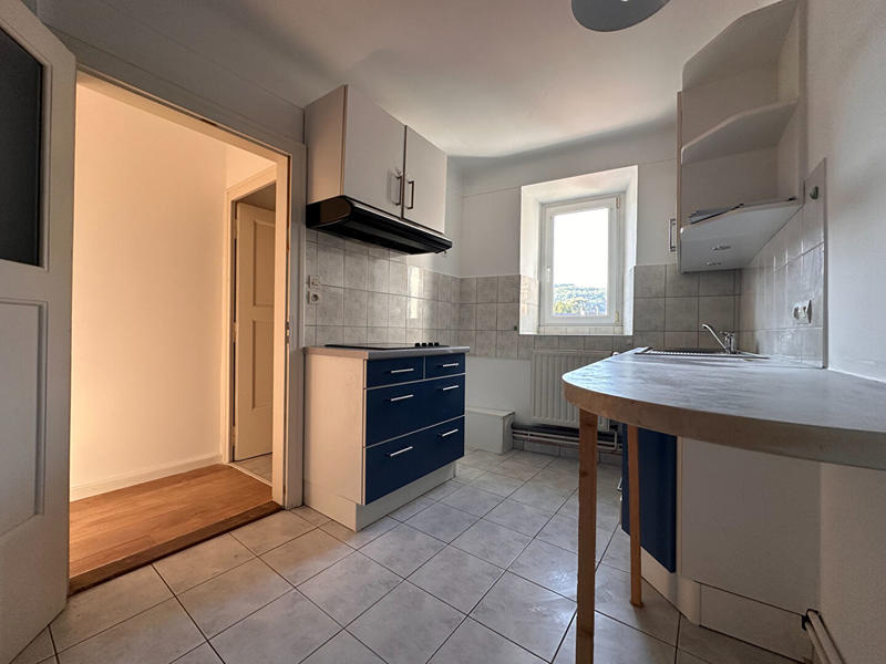 Immeuble - 214 m² - 9 pièces