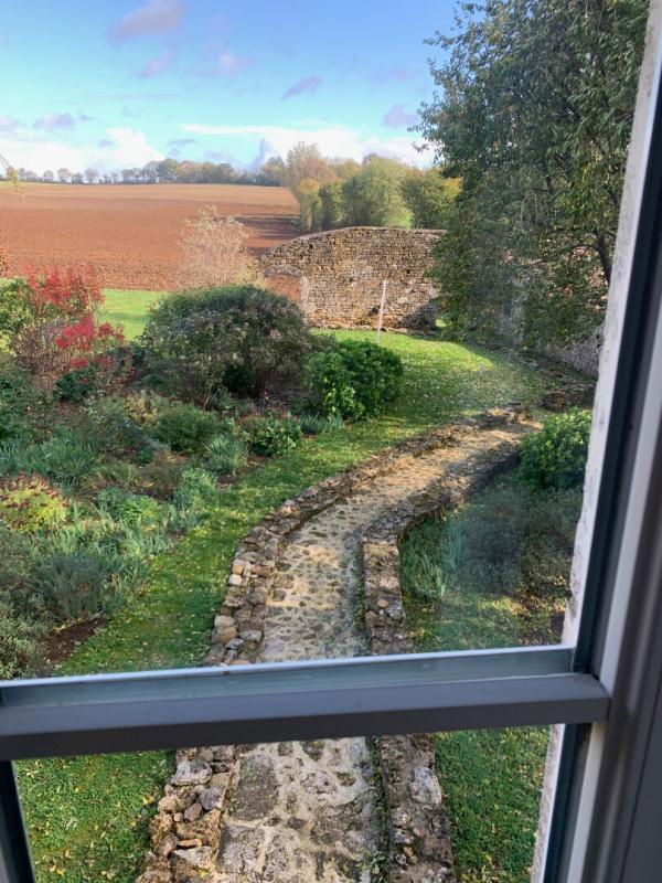 Demeure - 259 m² - 9 pièces