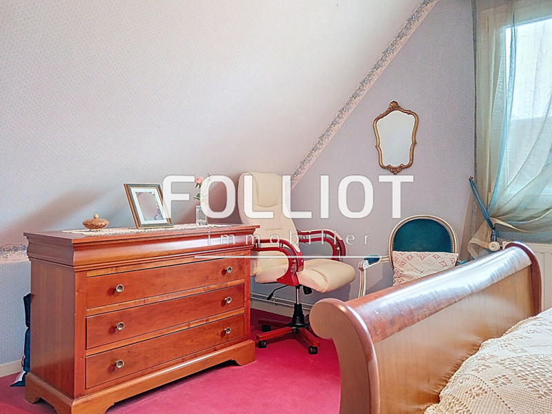 Maison - 137 m² - 5 pièces