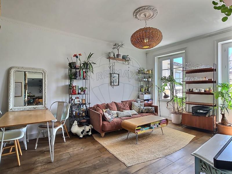 Appartement - 60 m² - 3 pièces