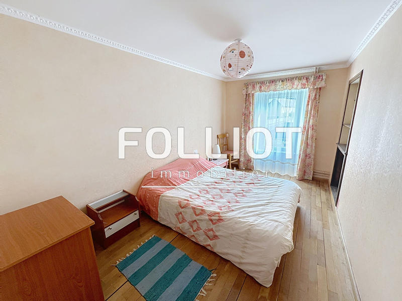 Maison - 187 m² - 7 pièces