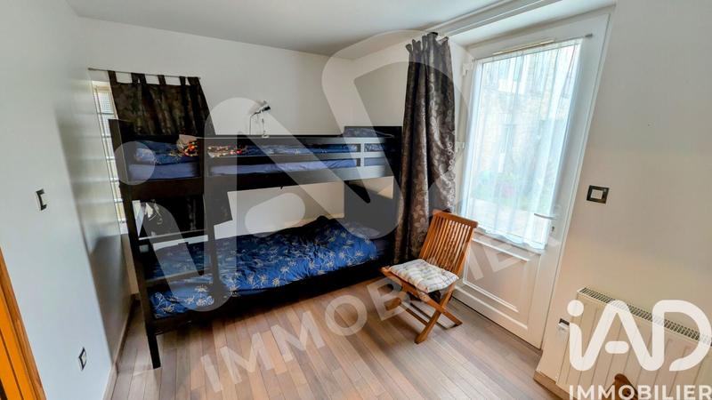 Maison - 345 m² - 11 pièces