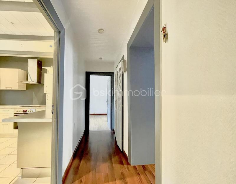 Appartement - 75 m² - 4 pièces