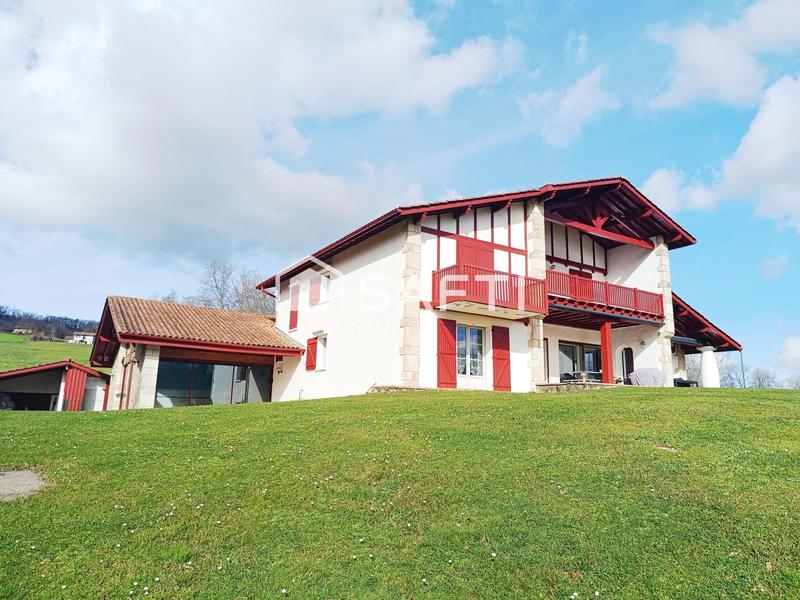 Villa - 650 m² - 11 pièces