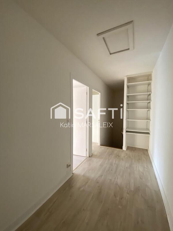 Maison - 99 m² - 6 pièces