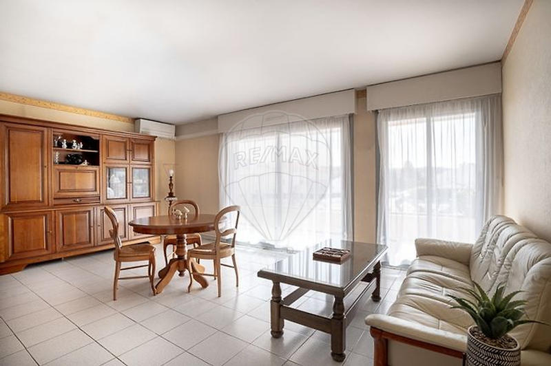 Appartement - 85 m² - 4 pièces