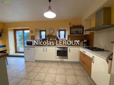 Maison - 177 m² - 6 pièces