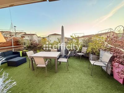 Appartement - 70 m² - 3 pièces