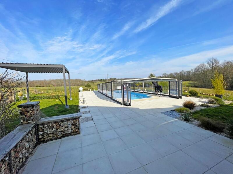 Propriété - 101 m² - 3 pièces