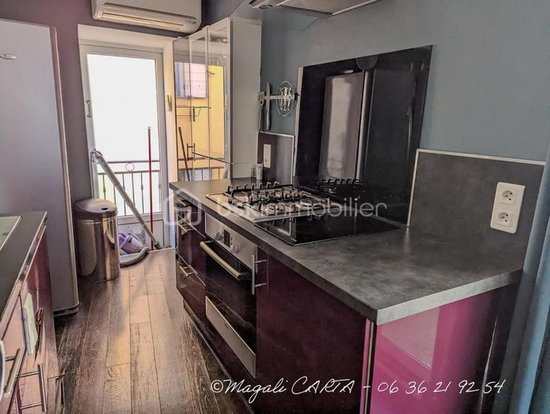 Duplex - 93 m² - 4 pièces