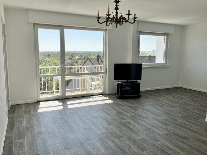 Appartement - 80 m² - 4 pièces